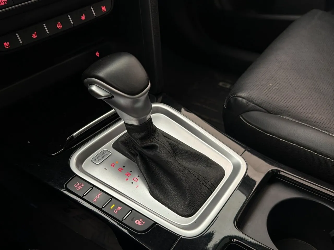 Vehicle image 20