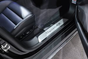 Porsche Taycan bild 17