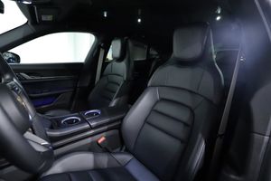 Porsche Taycan bild 14