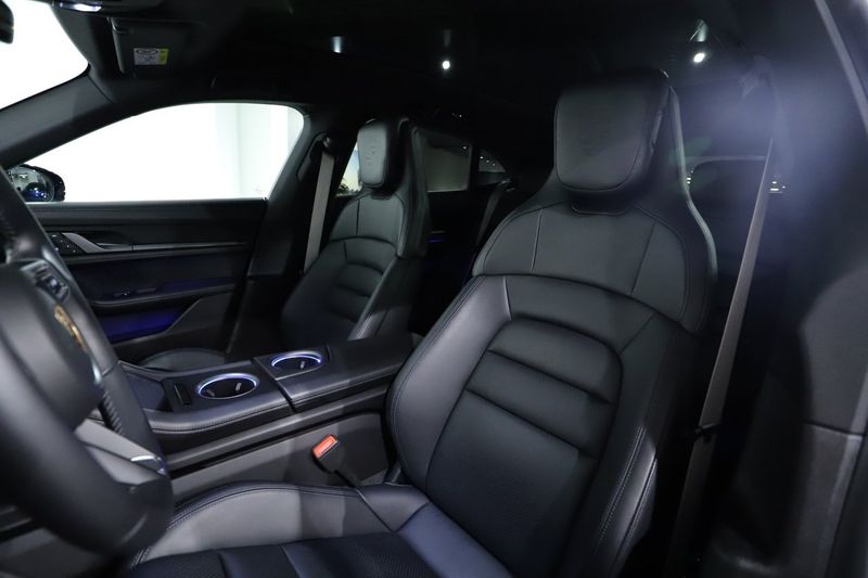 Porsche Taycan bild 14