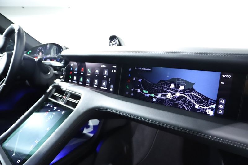 Porsche Taycan bild 13