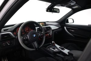 BMW 320 bild 10