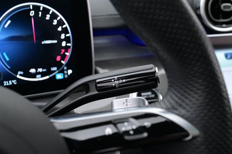 Mercedes C300 bild 8
