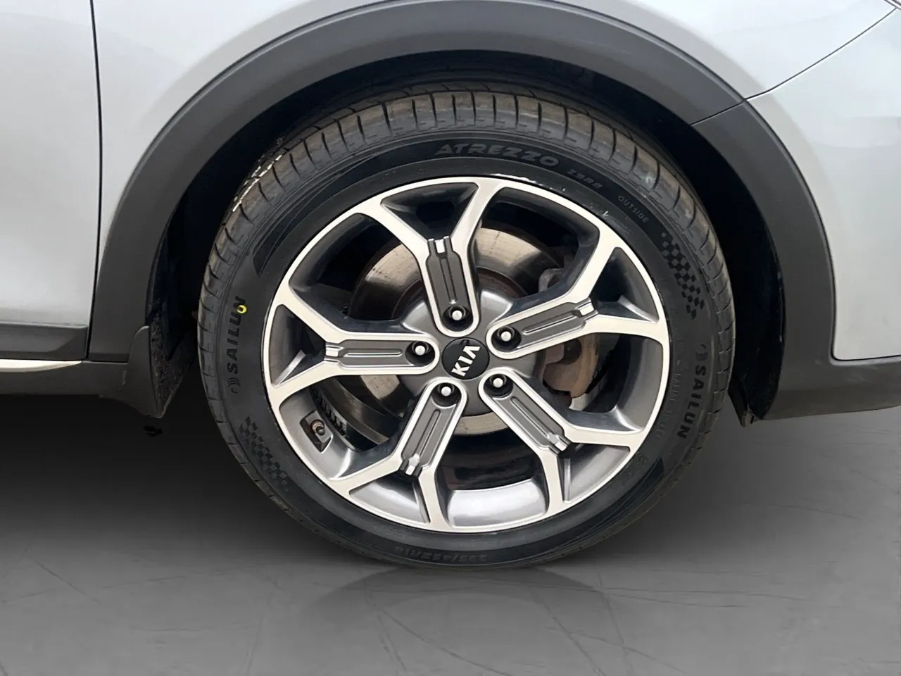 Vehicle image 31