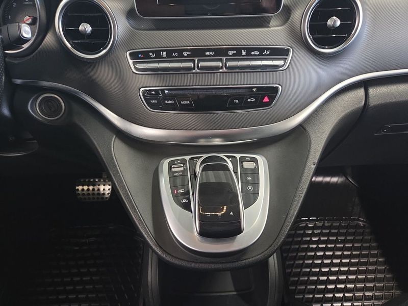 Mercedes V220 bild 10