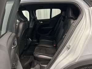 Volvo XC40 bild 8