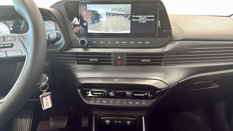 Hyundai i20 bild 12