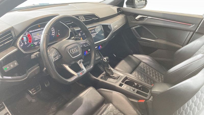 Audi Q3 bild 8