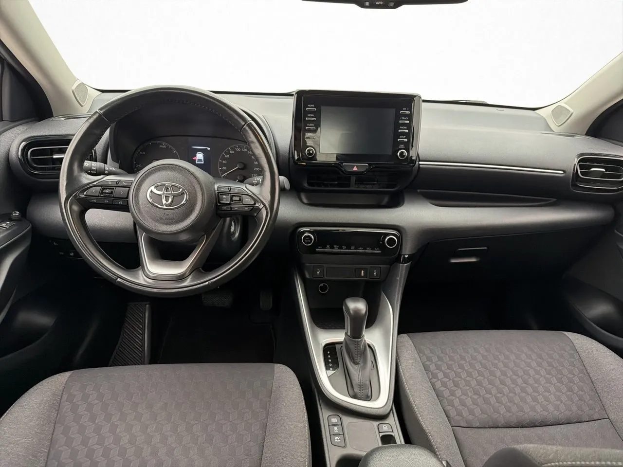 Vehicle image 11