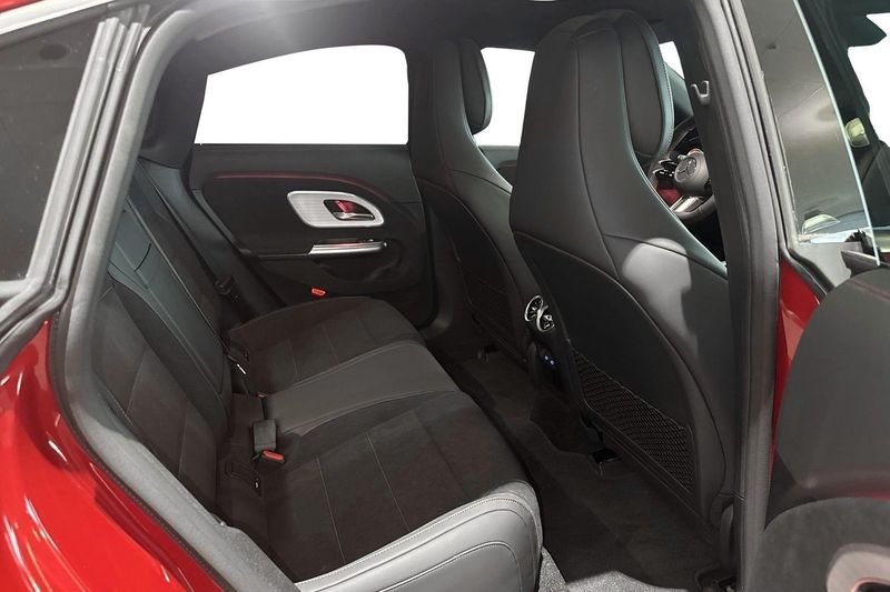 Mercedes CLA250 bild 11
