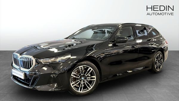 BMW 530 e xDrive Touring M Sport Active Edition Tonat Rattvärme - 2026