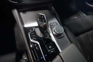 BMW 530 bild 18