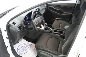 Hyundai i30 bild 8
