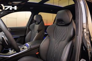 BMW X7 bild 16