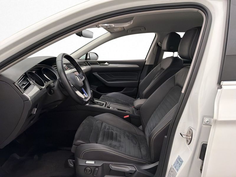 Volkswagen Passat bild 11