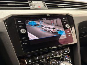 Volkswagen Passat bild 21