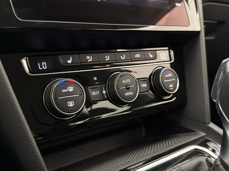 Volkswagen Passat bild 22
