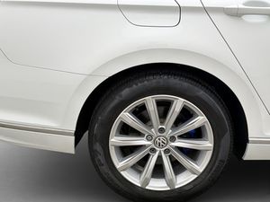 Volkswagen Passat bild 30