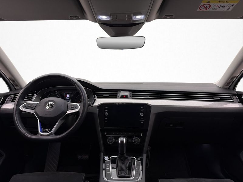 Volkswagen Passat bild 12