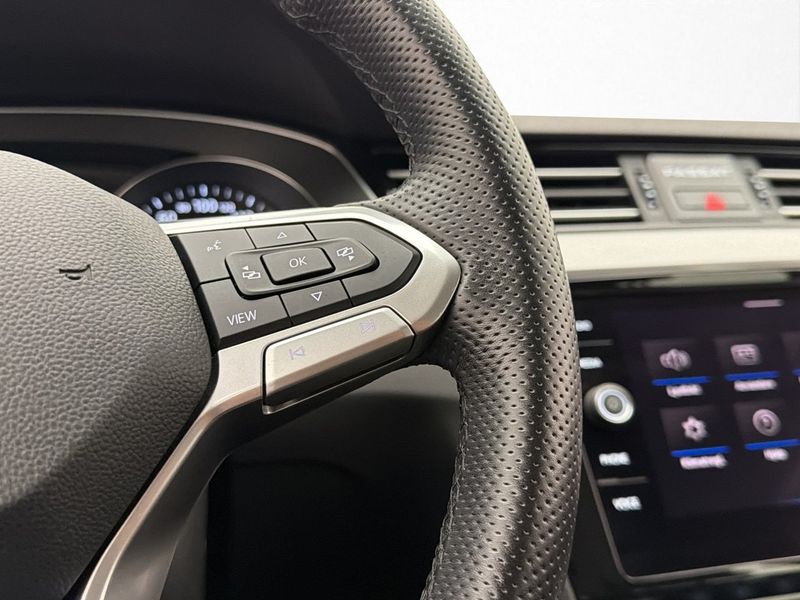 Volkswagen Passat bild 17