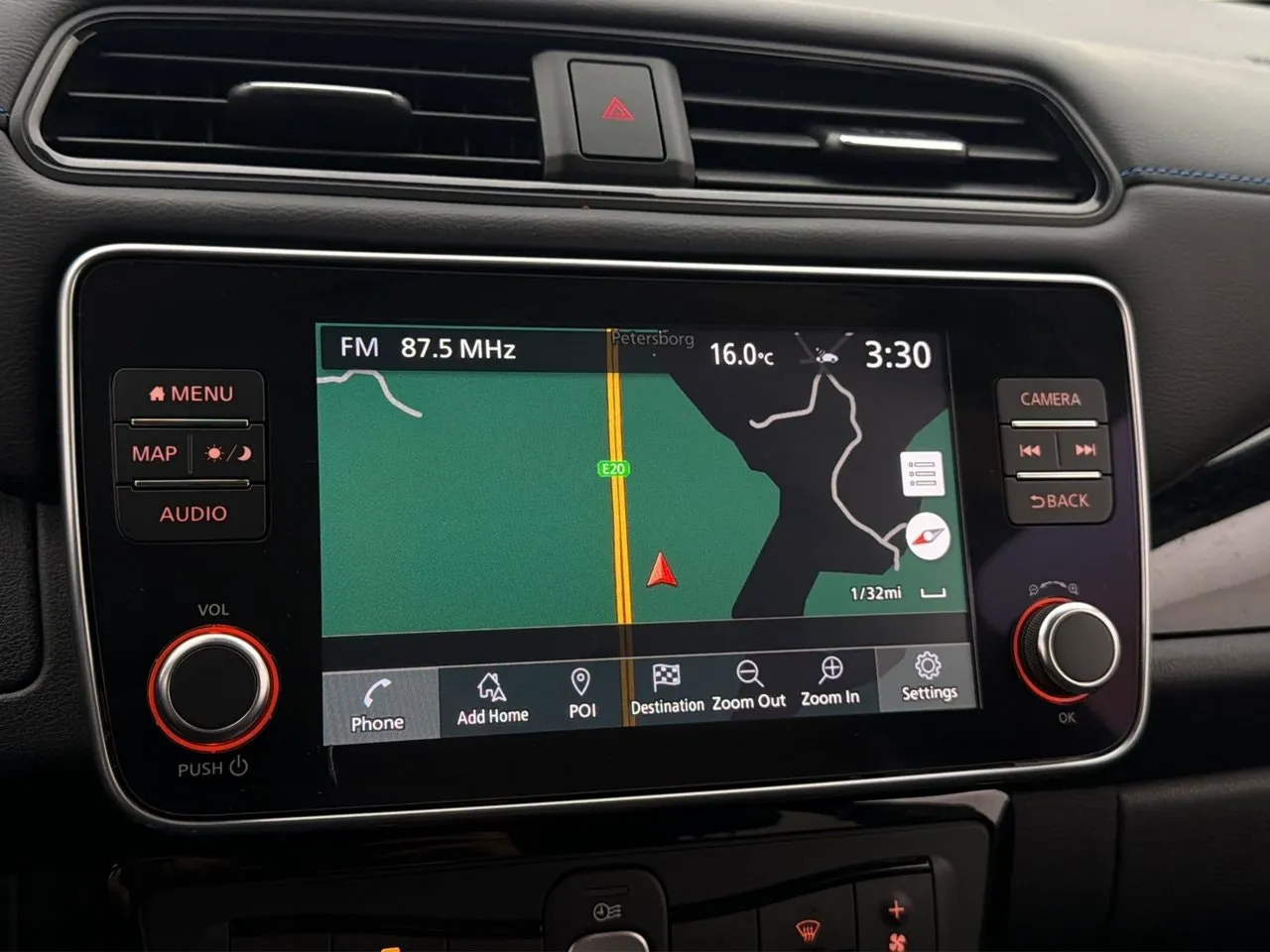 Vehicle image 20