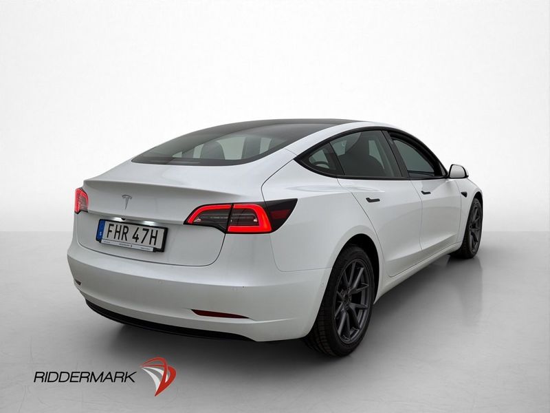 Tesla Model 3 bild 8