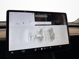 Tesla Model 3 bild 21