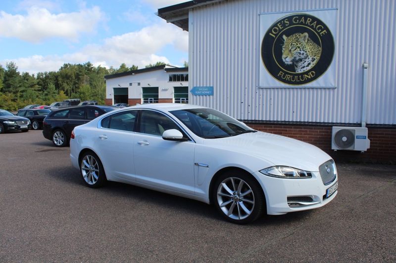 Jaguar XF bild 2
