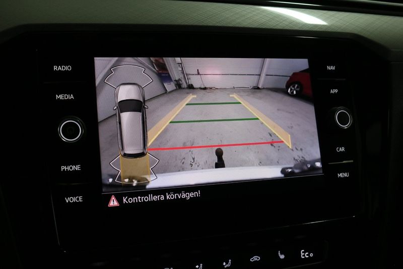 Volkswagen Passat bild 11