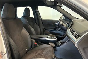 BMW iX1 bild 17