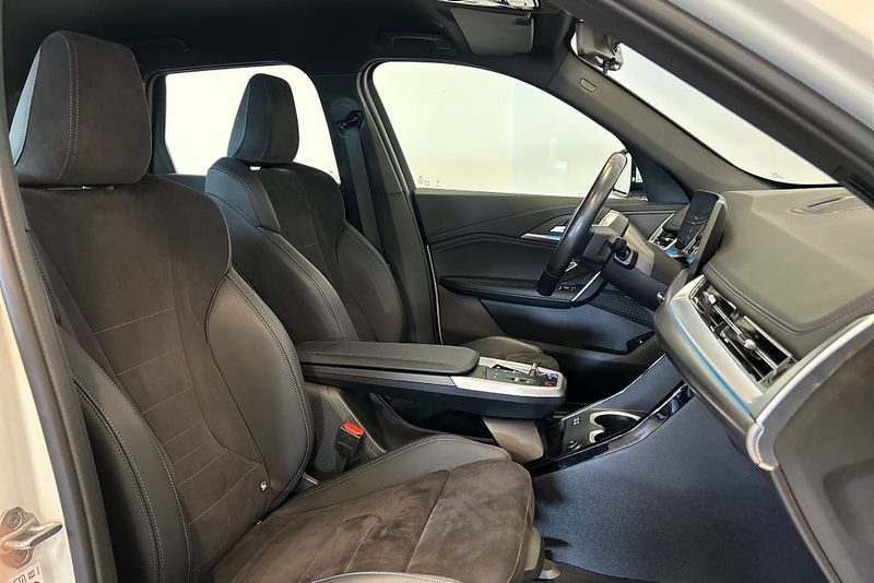 BMW iX1 bild 17