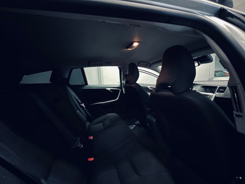 Volvo V60 bild 13