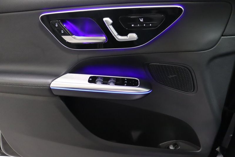 Mercedes GLC220 bild 19