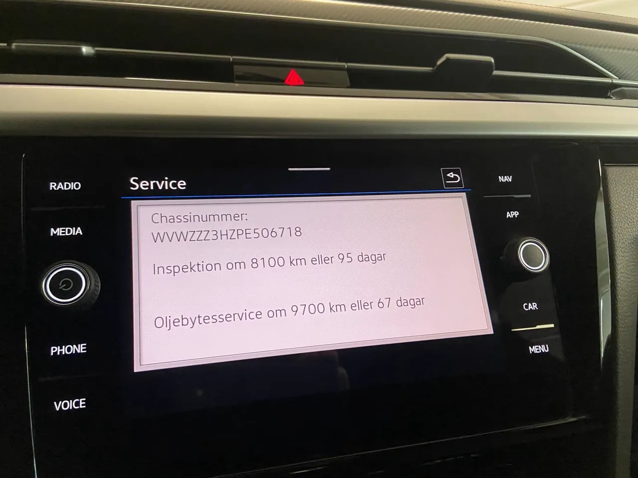 Vehicle image 21
