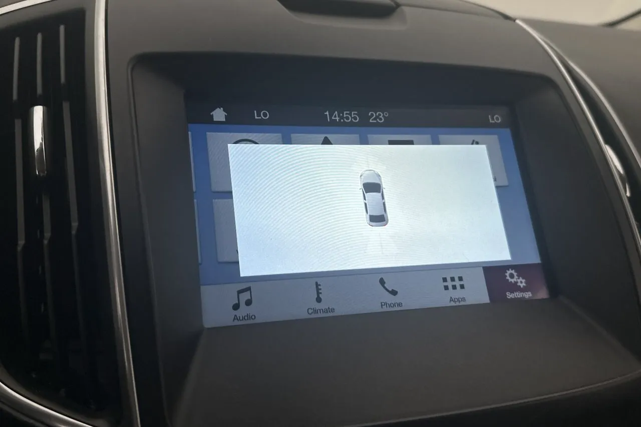 Vehicle image 36