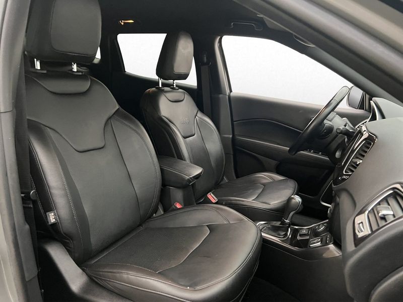 Jeep Compass bild 16