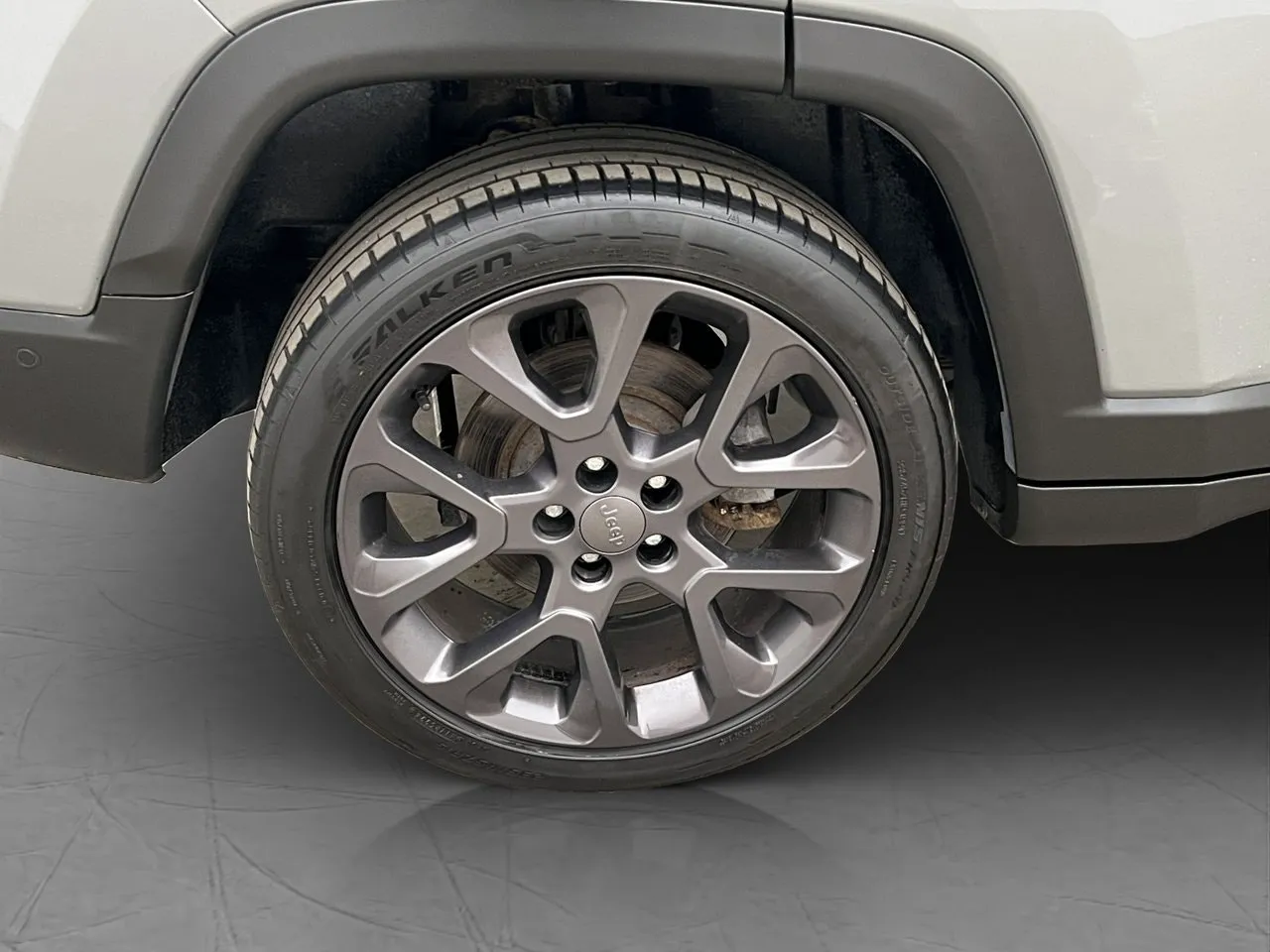 Vehicle image 31
