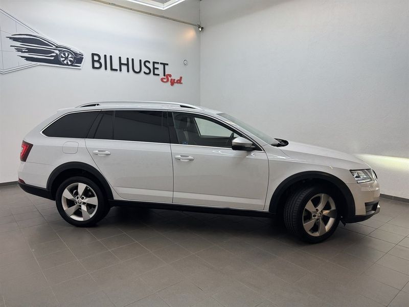 Skoda Octavia bild 2