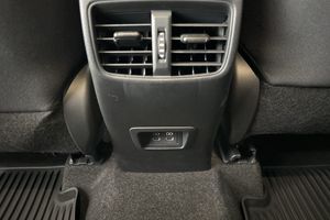Toyota Corolla Cross bild 13