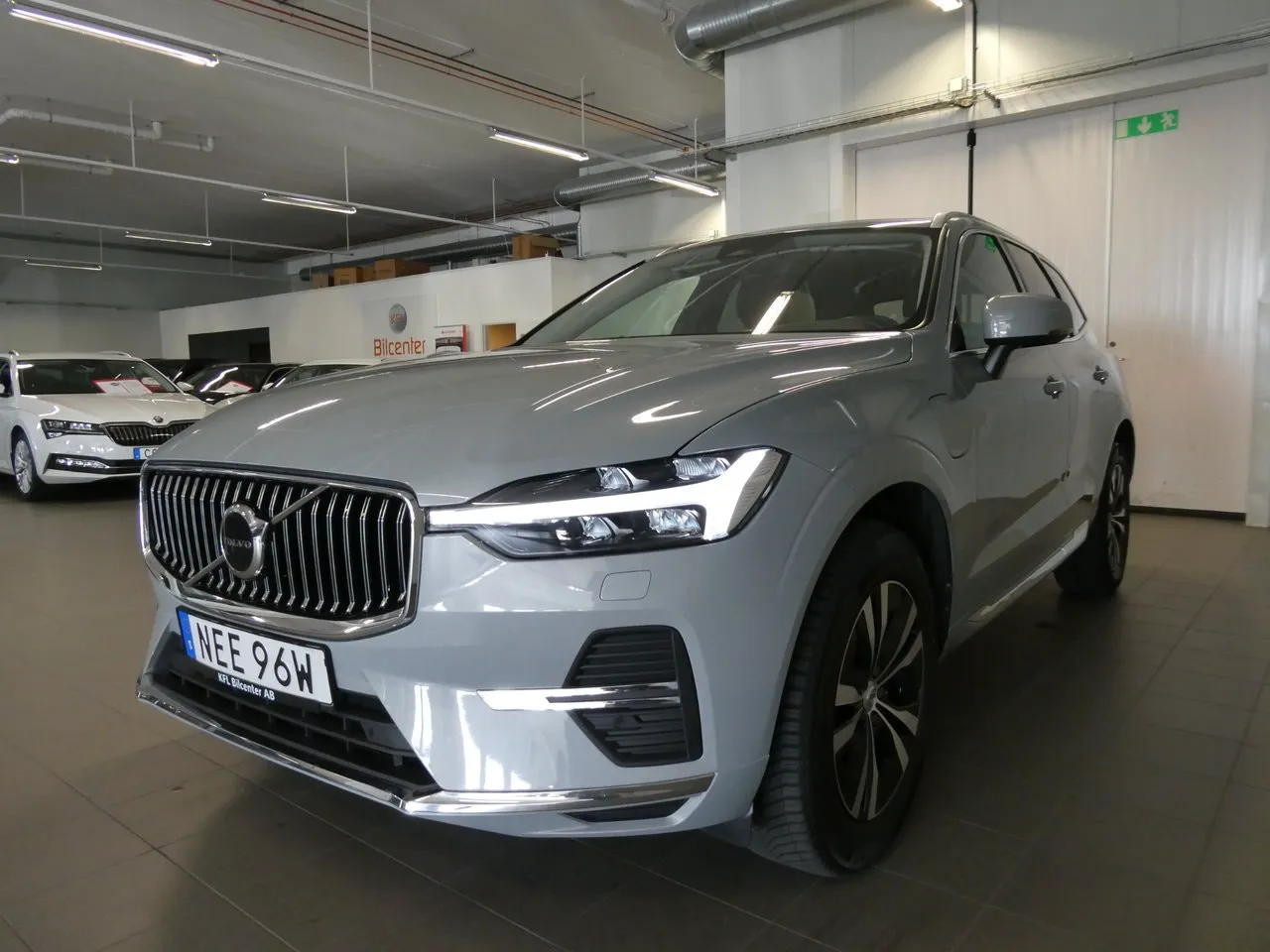 Vehicle image 11