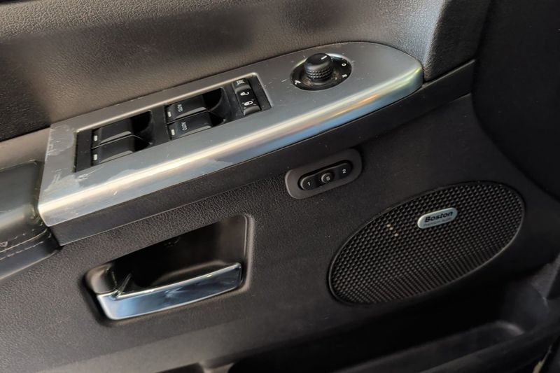 Jeep Grand Cherokee bild 16