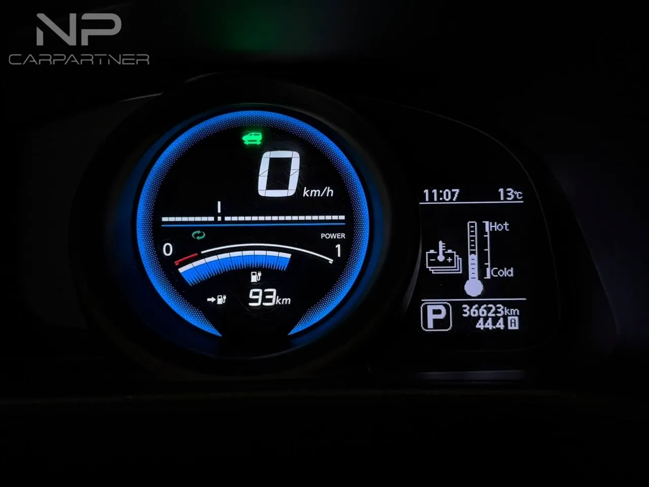 Vehicle image 16