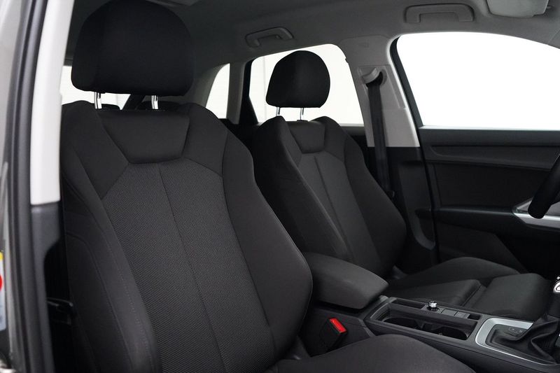 Audi Q3 bild 18