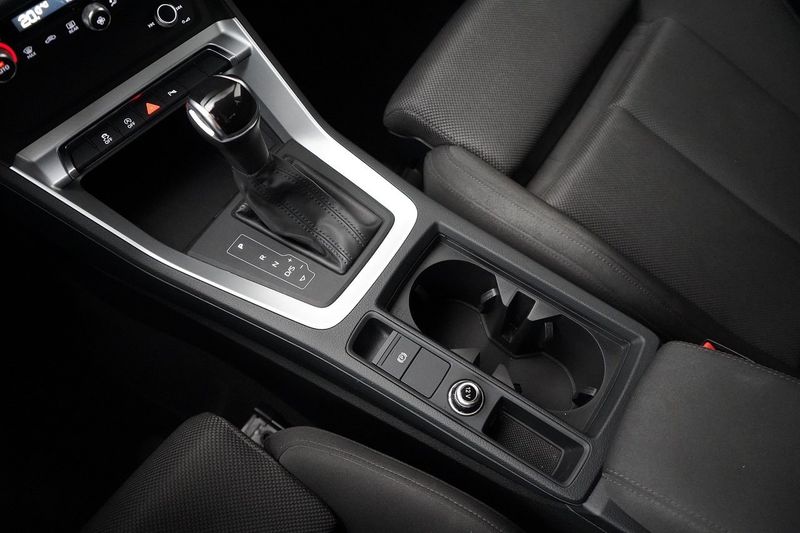 Audi Q3 bild 15
