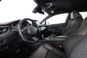 Toyota C-HR bild 16