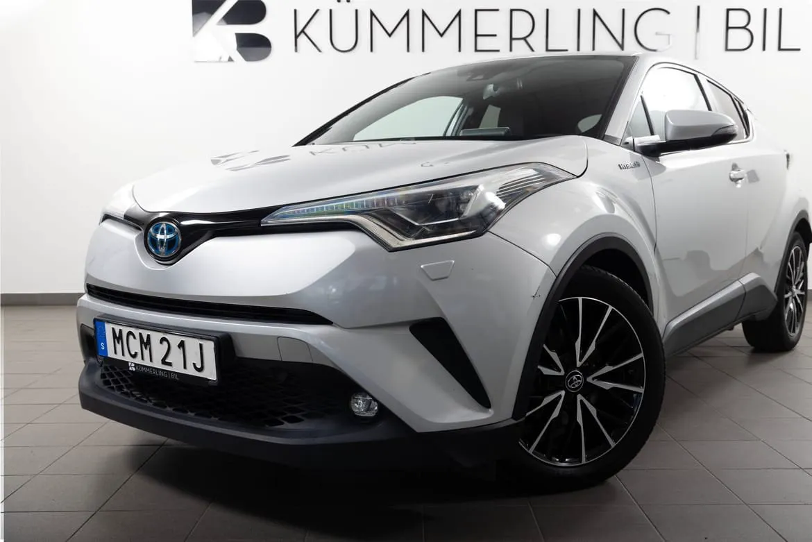 Vehicle image 9