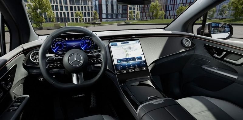 Mercedes EQE350 SUV bild 5