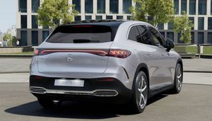 Mercedes EQE350 SUV bild 3