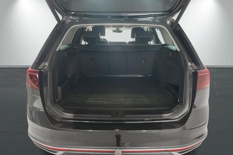 Volkswagen Passat bild 11