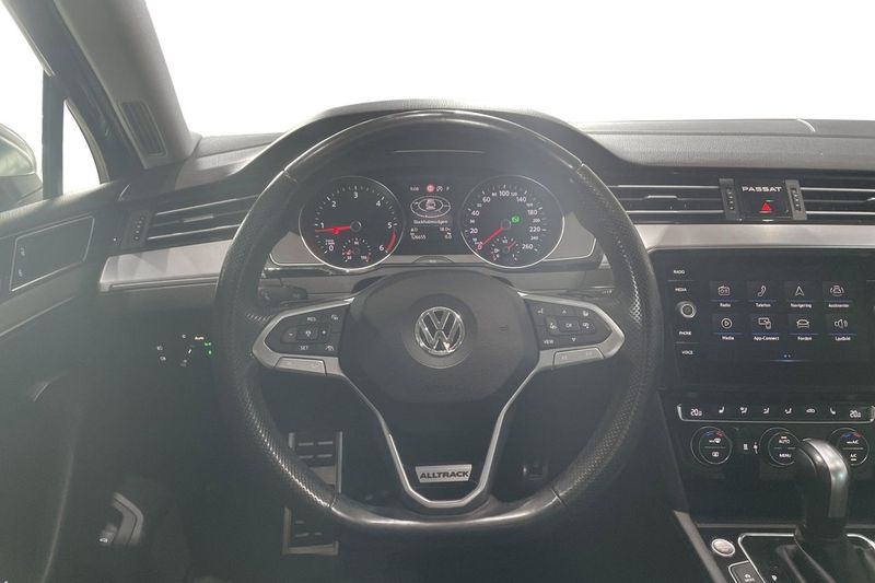 Volkswagen Passat bild 18